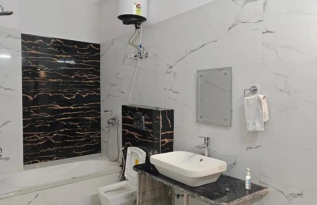 Acqua Manor Homestay Agra