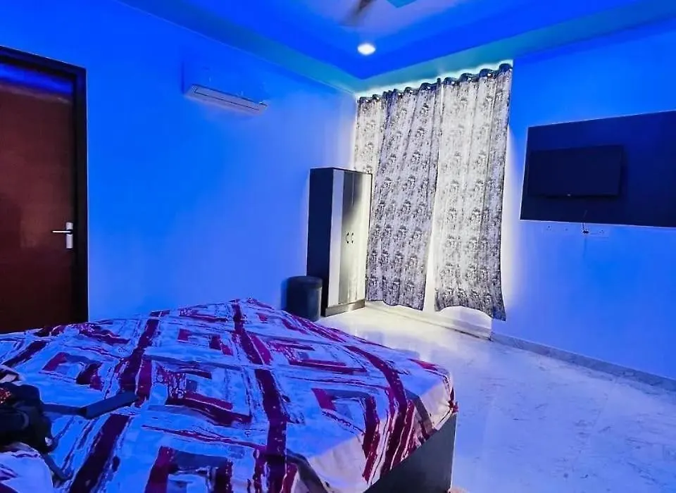 Acqua Manor Homestay Agra   Agra (Uttar Pradesh)